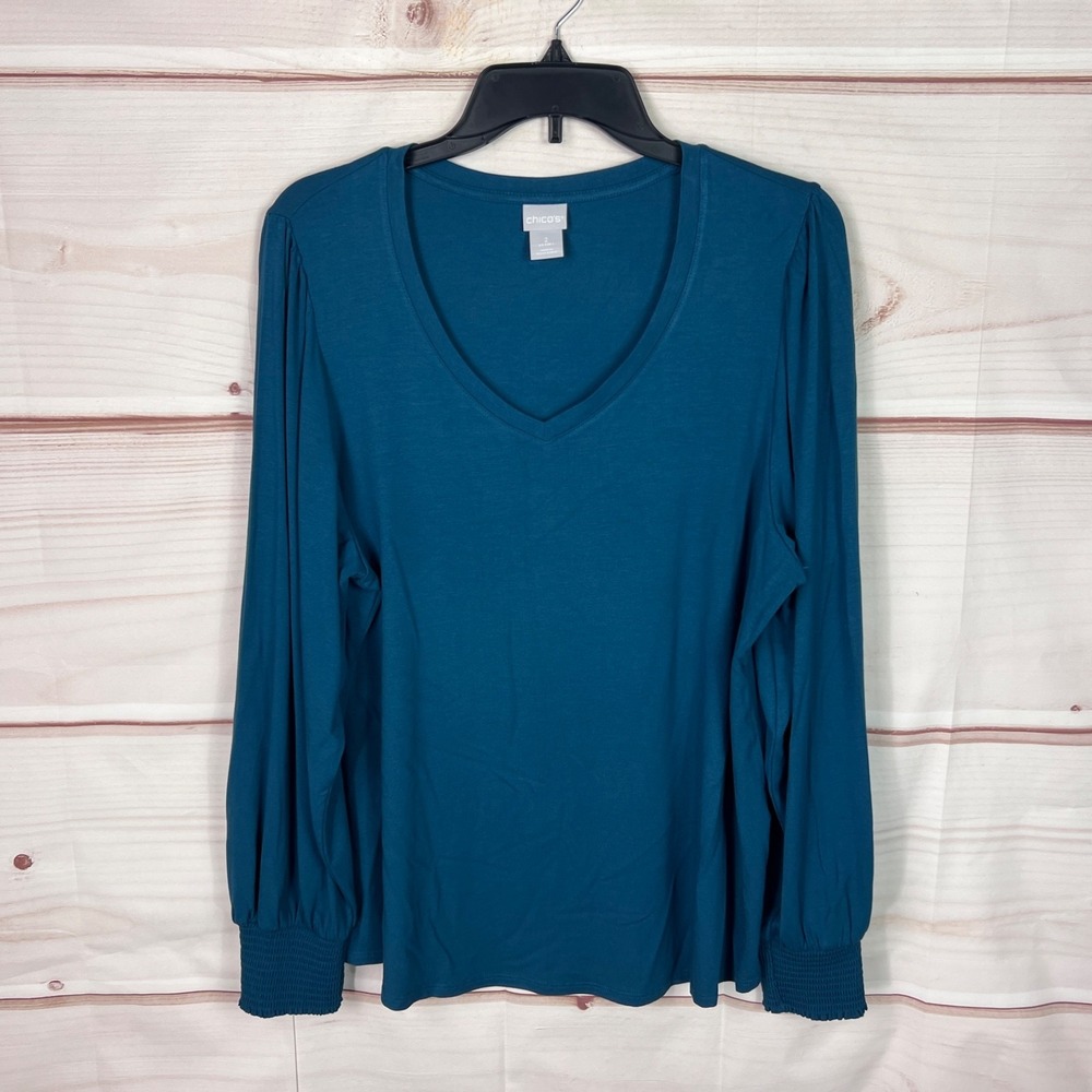 Chicos Top Women 2 L Blue V-Neck Blouse Knit Smocked Cuff Solid Pullover Stretch